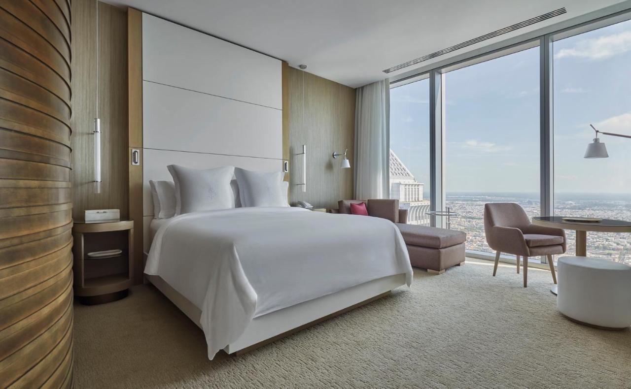 Four Seasons Hotel Philadelphia At Comcast Center Екстериор снимка