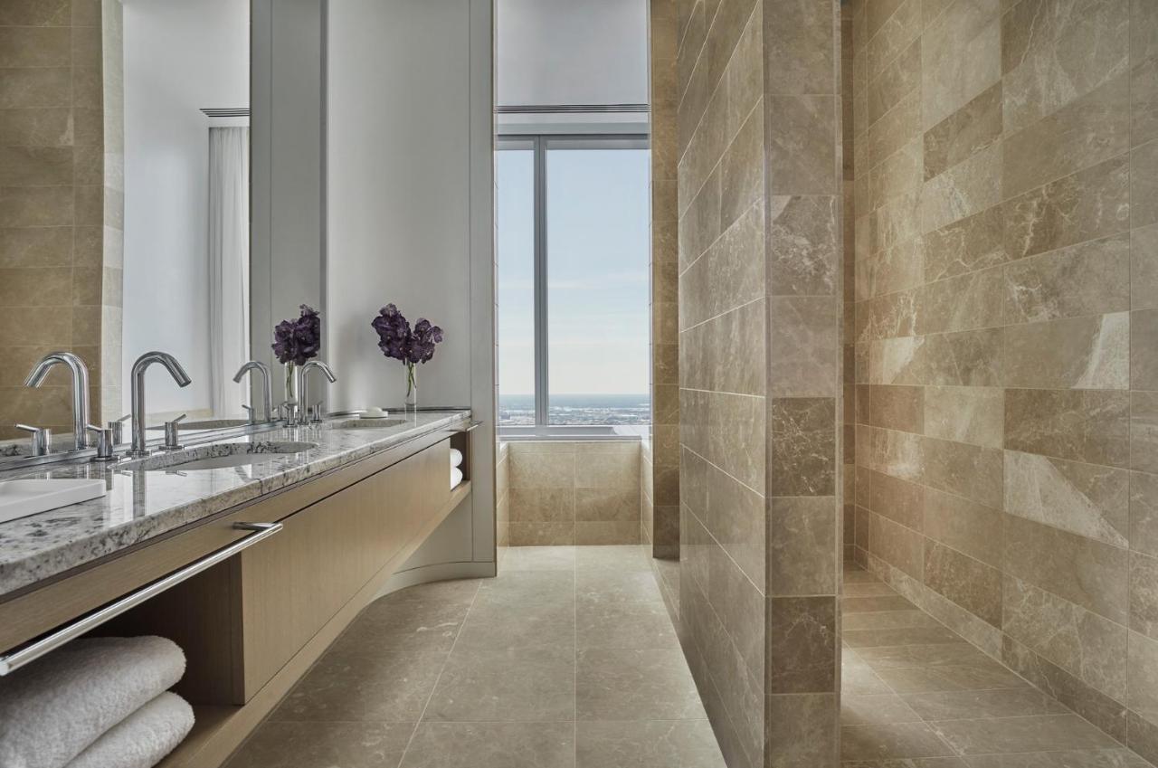 Four Seasons Hotel Philadelphia At Comcast Center Екстериор снимка