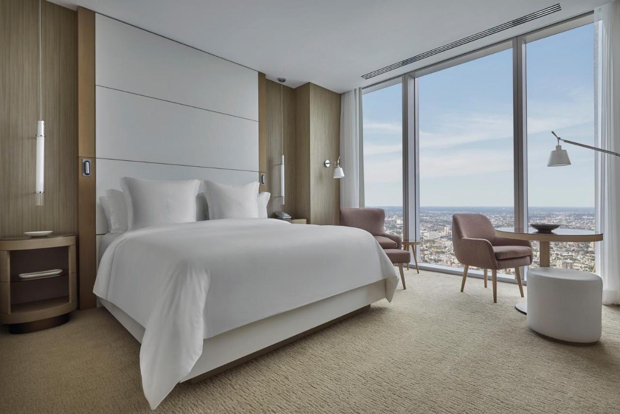 Four Seasons Hotel Philadelphia At Comcast Center Екстериор снимка